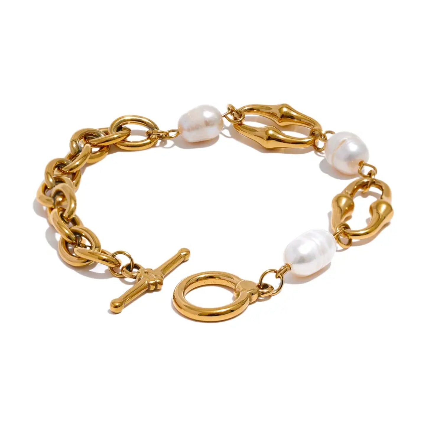 Baroque Pearl Gold Chain Toggle Bracelet featuring chunky gold links and lustrous pearls, perfect for elegant styling.