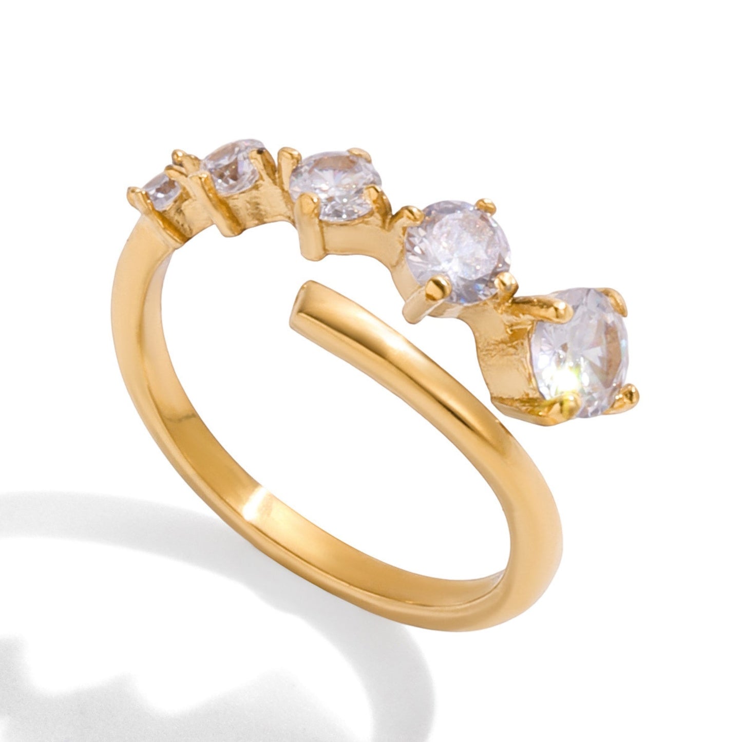 Eternal Spark Ring – 18K Gold Stainless Steel