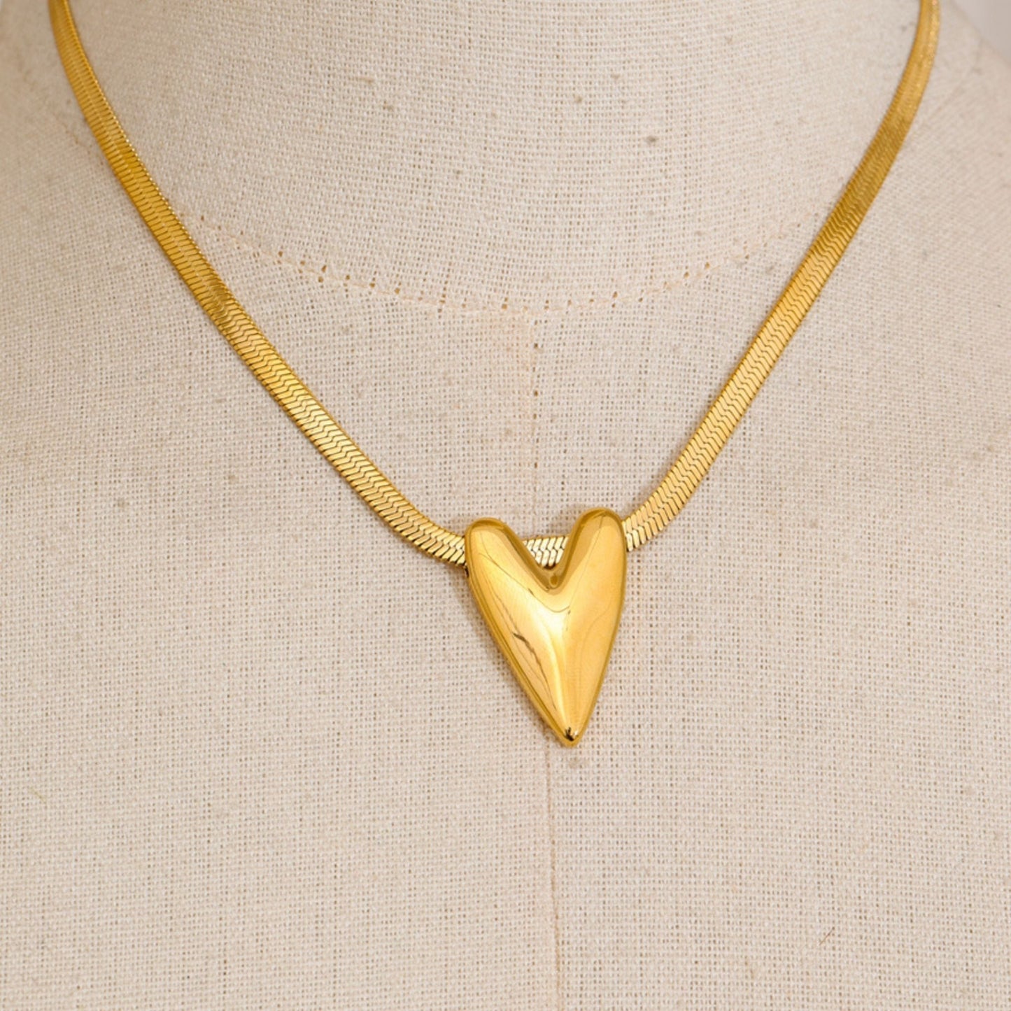 Golden Heartbeat Snake Chain Necklace