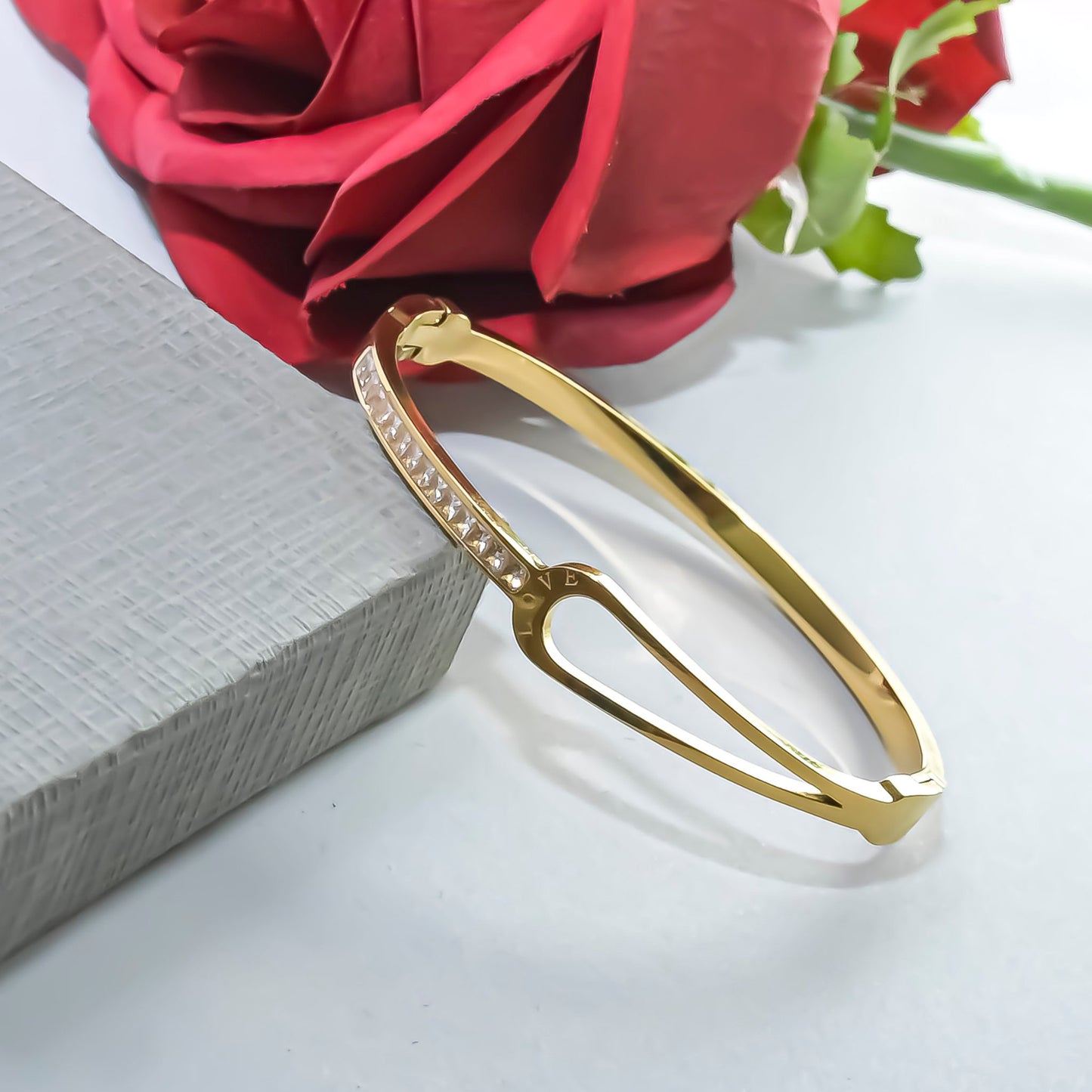 ROYAL LOVE 18K Gold Plated Cuff Bracelet