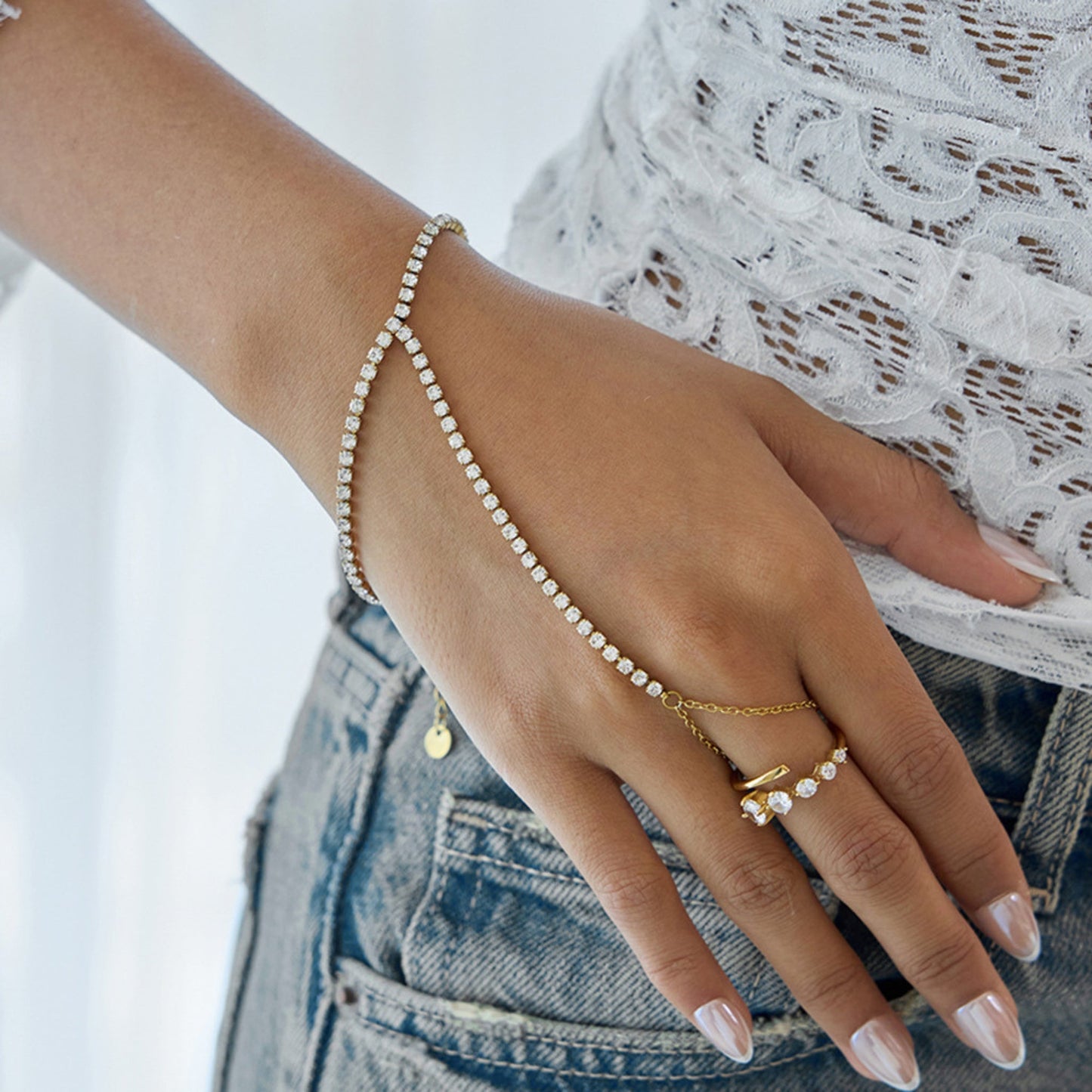 Crystal Chain Hand Bracelet – 18K Gold Stainless Steel Slave Bracelet