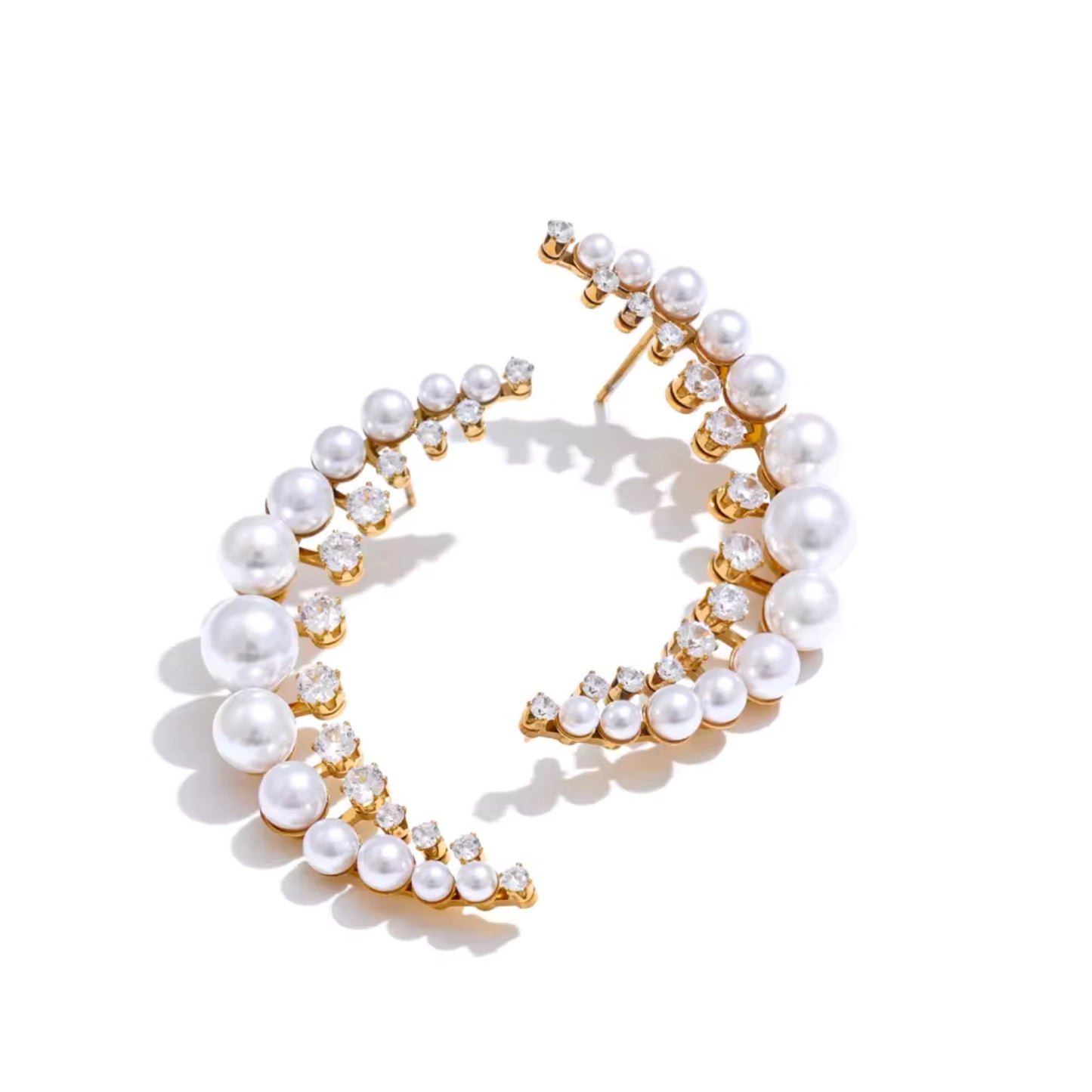 Elegant Pearl & Crystal Crescent Earrings – 18K Gold Plated