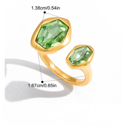 Emerald Glow Ring – 18K Gold Stainless Steel