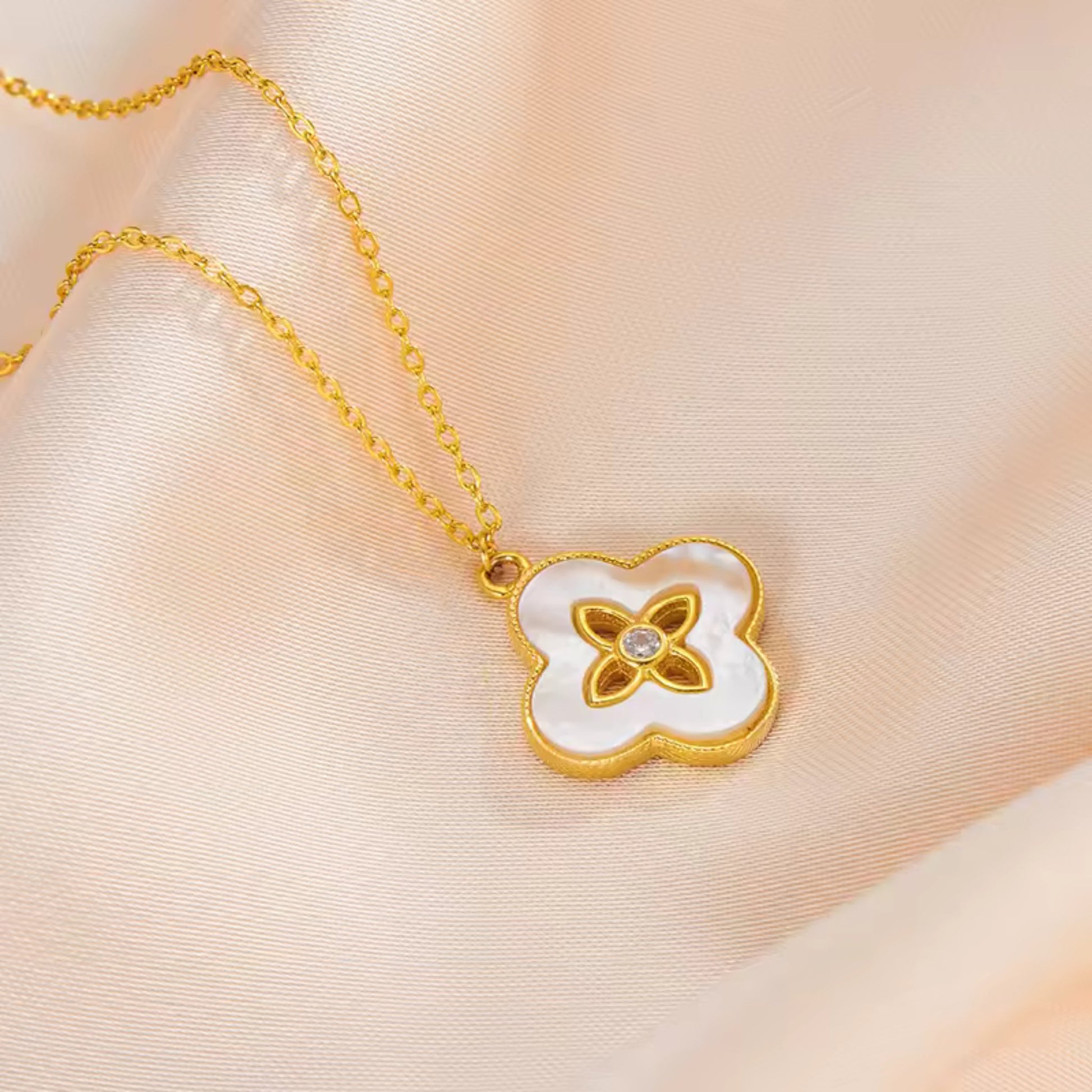 Detailed view of the necklace’s spring ring clasp, ensuring secure and comfortable wear.