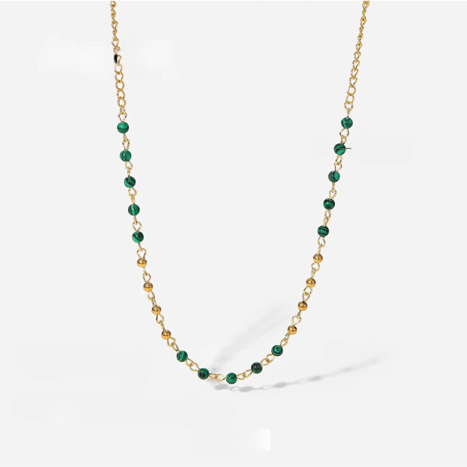 Green Beaded Gold Chain Necklace