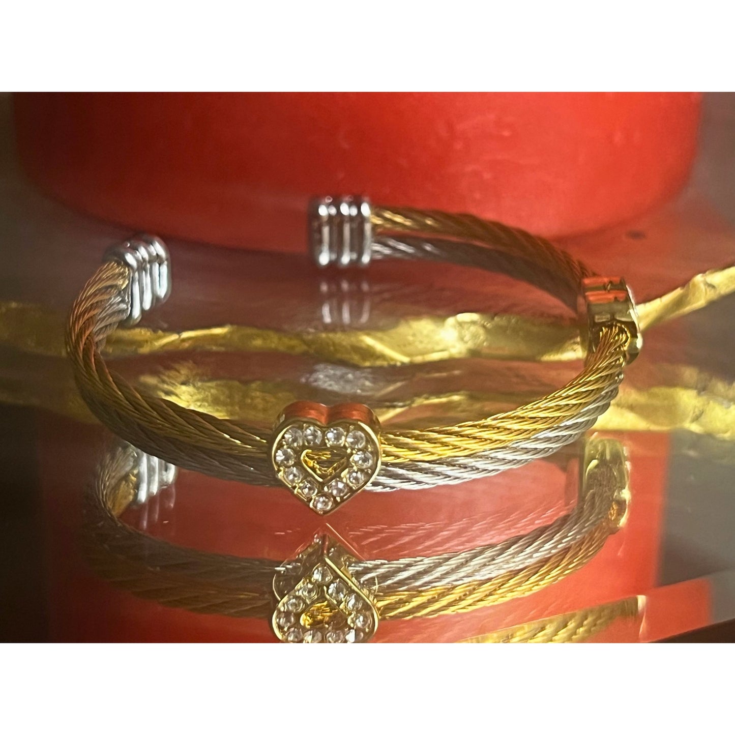 Heart Charm Cable 18K Gold Plated Bangle