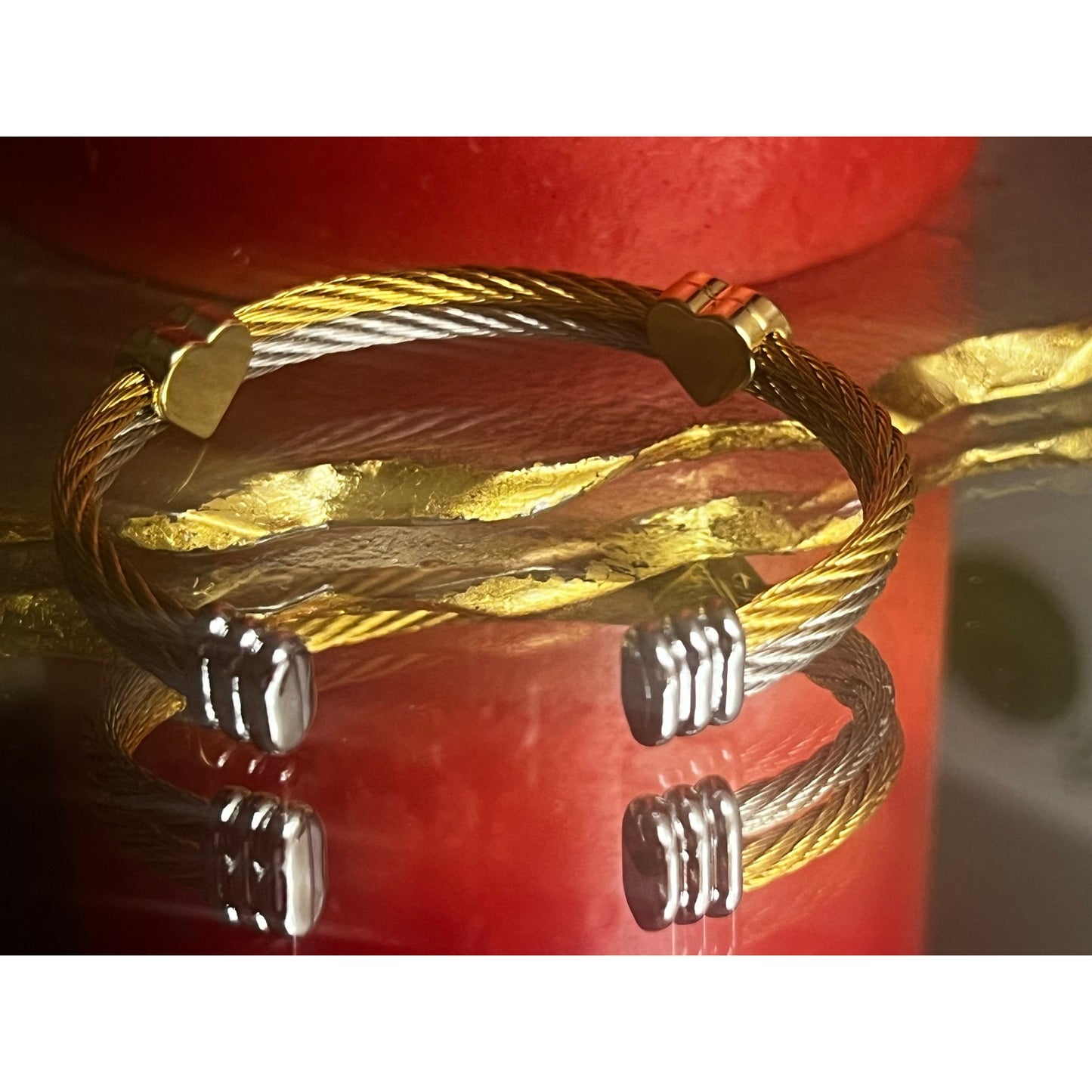 Heart Charm Cable 18K Gold Plated Bangle