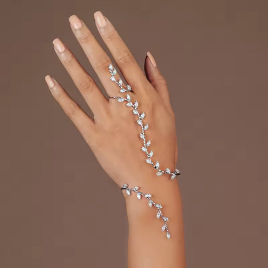 High Quality Leaf Design Zirconia Hand Chain Bracelet