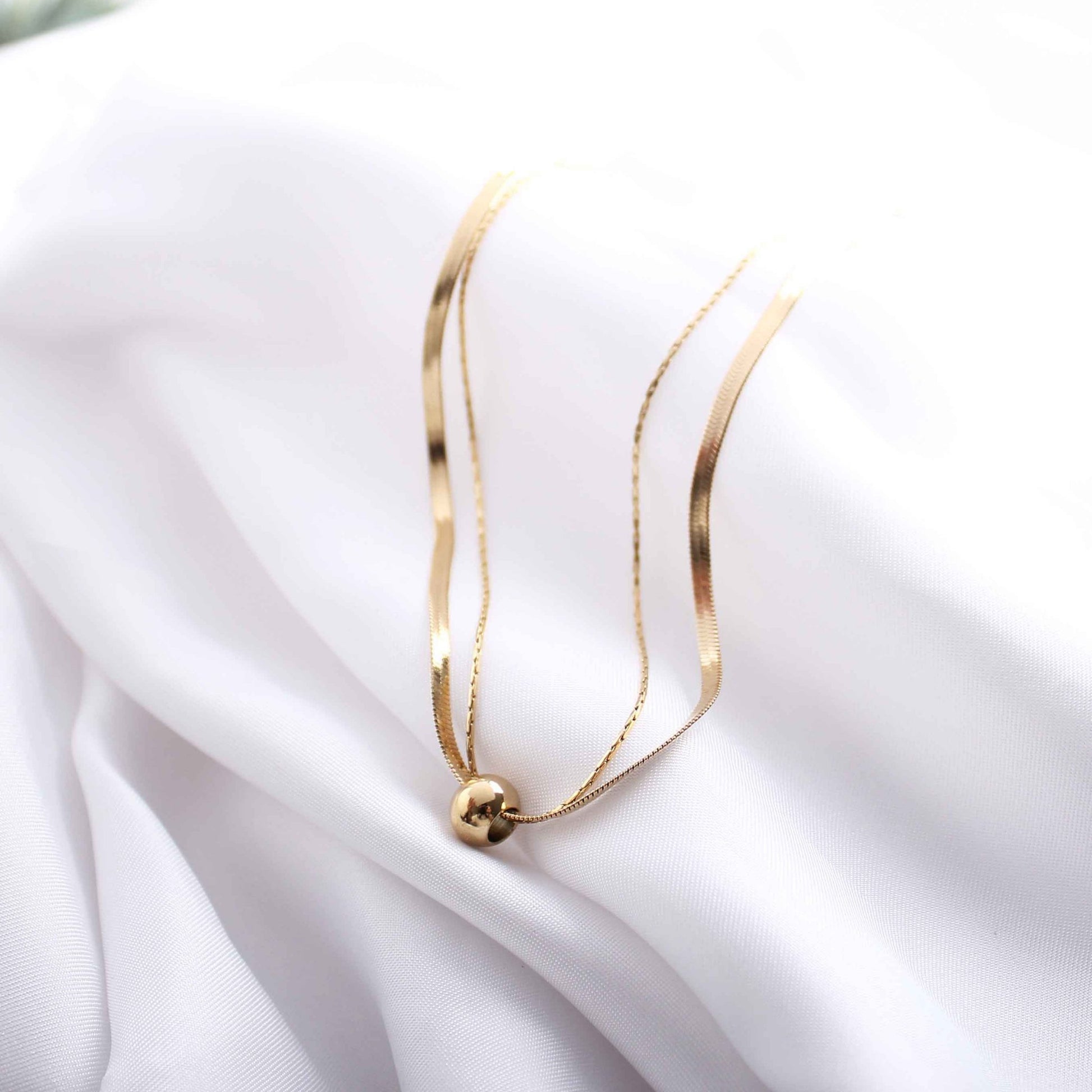 Minimalist Gold Ball Pendant Necklace