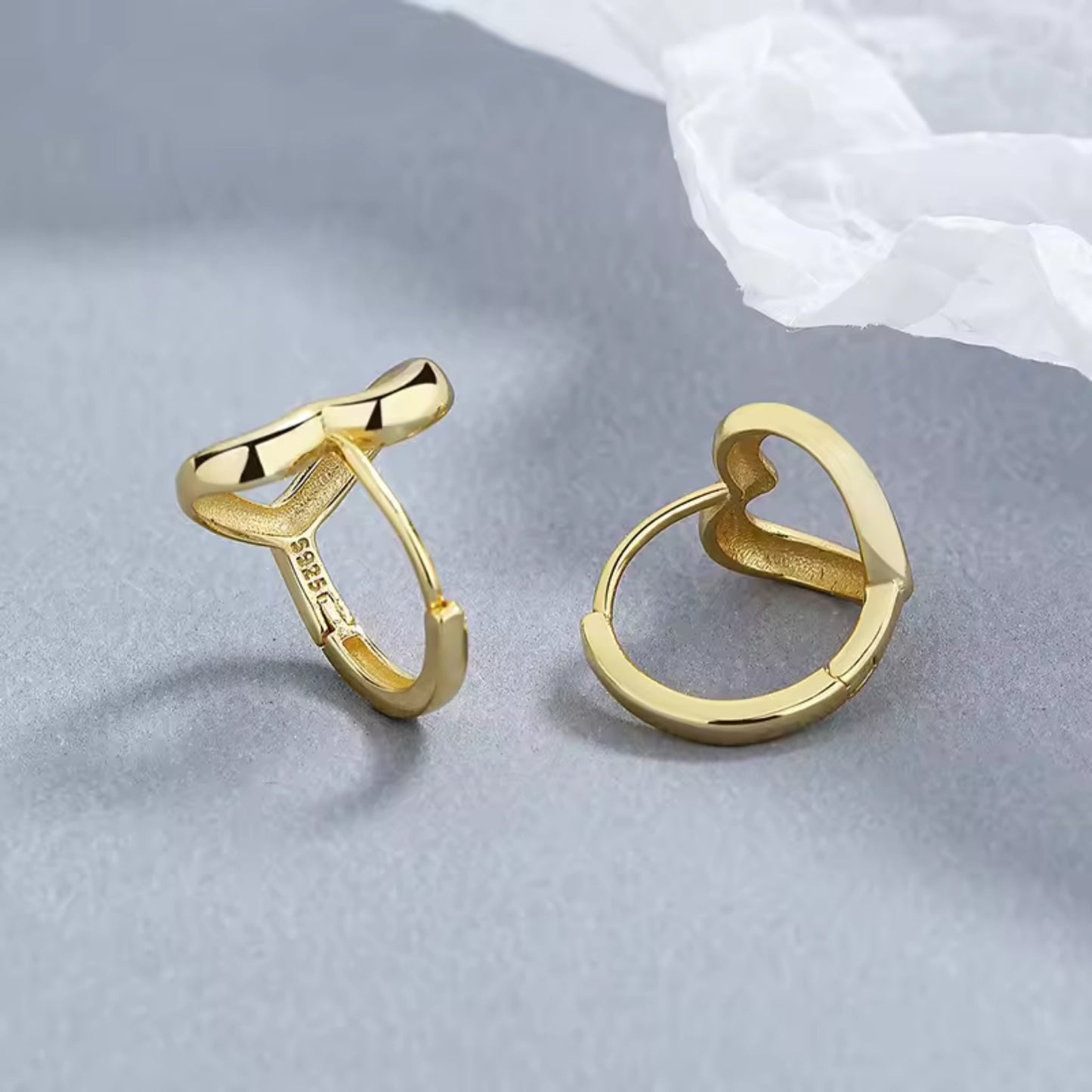 Minimalist Heart Shape Hoop Earrings