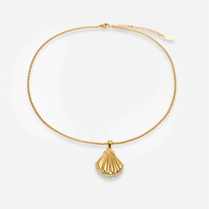 طقم مجوهرات Oceanic Elegance على شكل صدف - مطلي بالذهب عيار 18 قيراطًا مع لمسات من اللؤلؤ