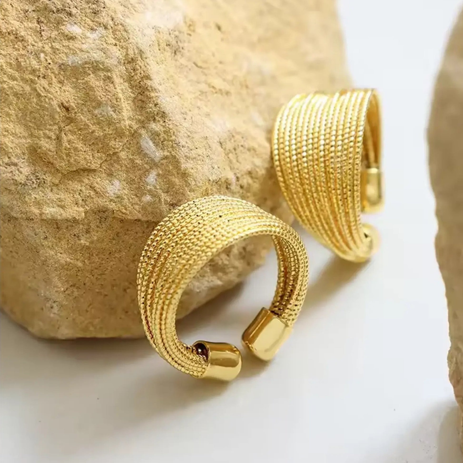 Radiant Mesh Adjustable Ring