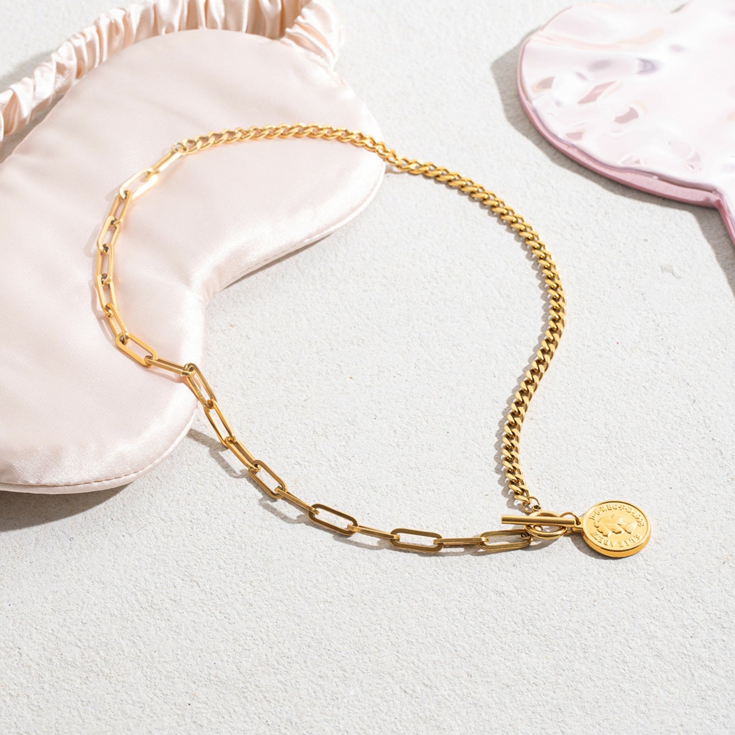 Roman Coin Chain Necklace – 18K Gold Stainless Steel